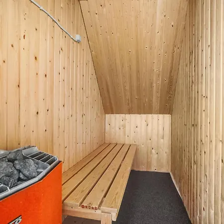 4 Roms Nydelig Bolig I Væggerløse Feriehus *